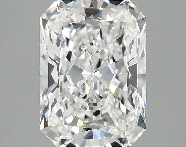 2.50 ct. radiant Lab Grown Diamond front image