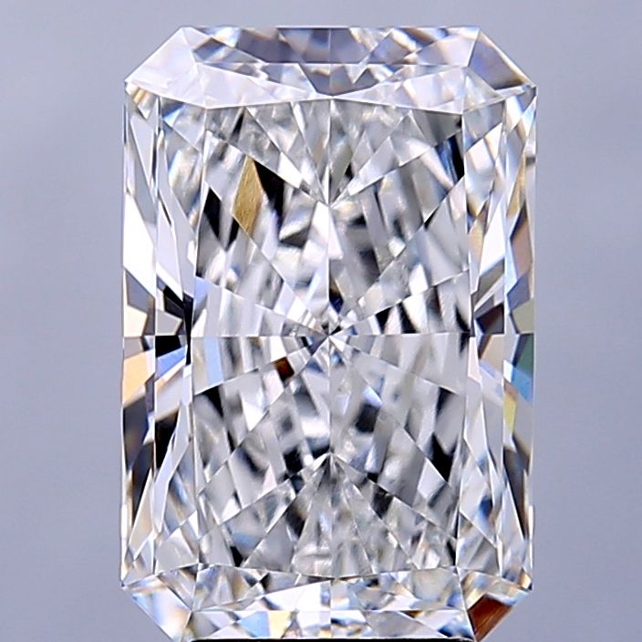 4.33 ct. radiant Lab Grown Diamond front image