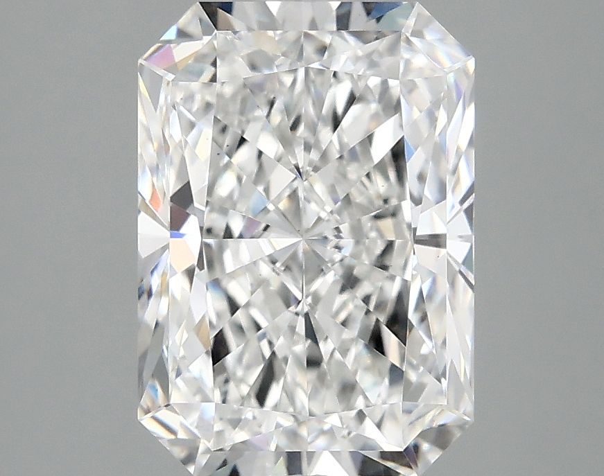 2.99 ct. radiant Lab Grown Diamond front image