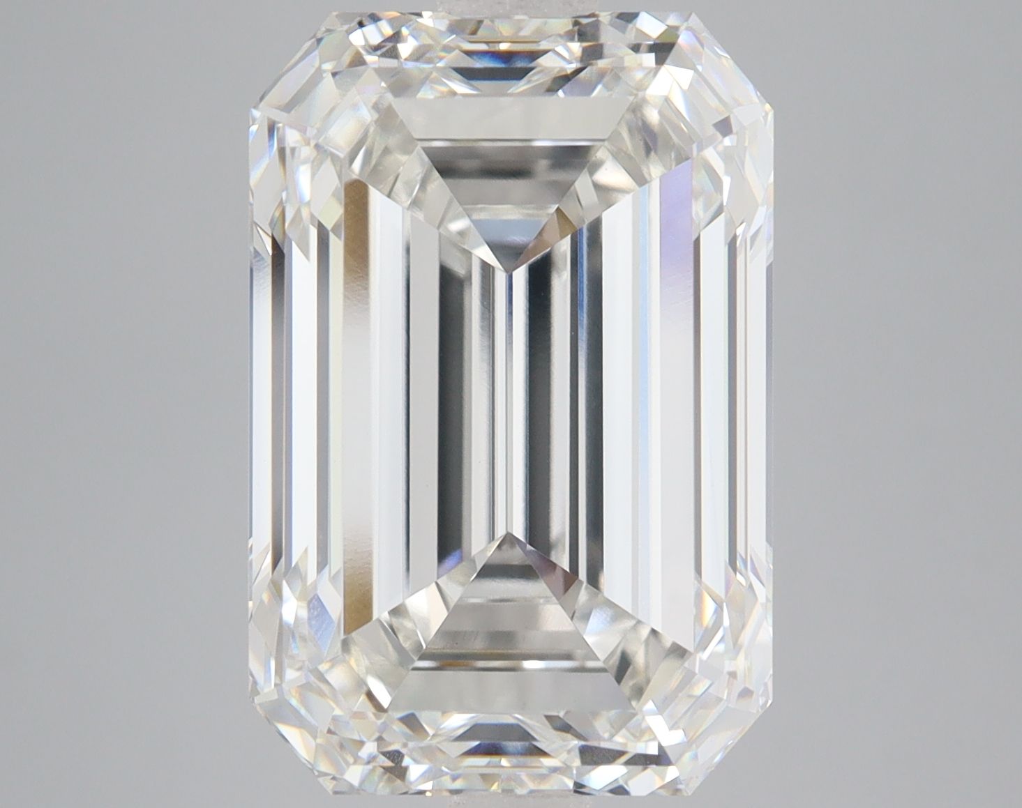 11.68 ct. emerald Lab Grown Diamond front image