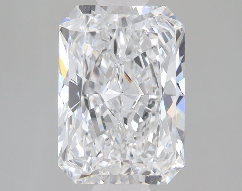 2.50 ct. radiant Lab Grown Diamond front image