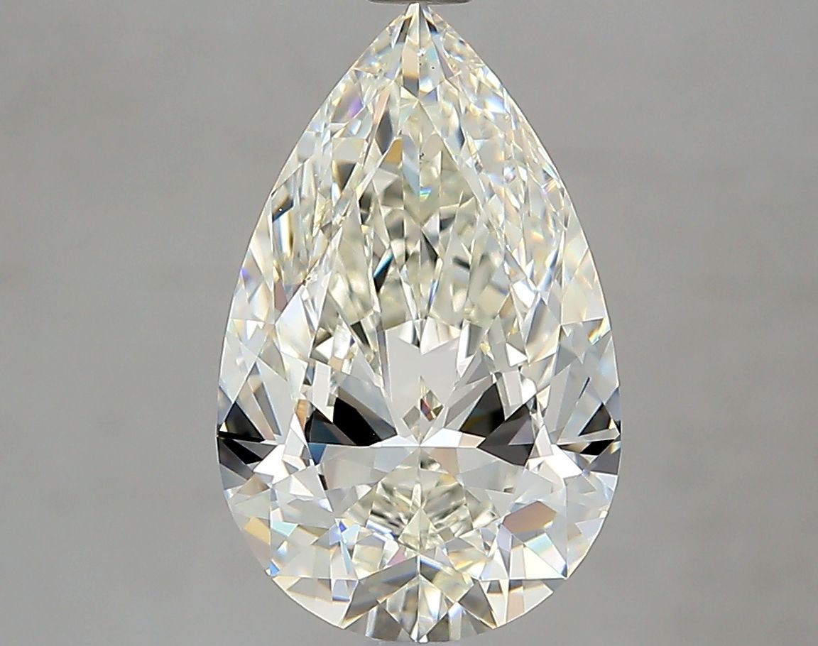 Pear Diamond