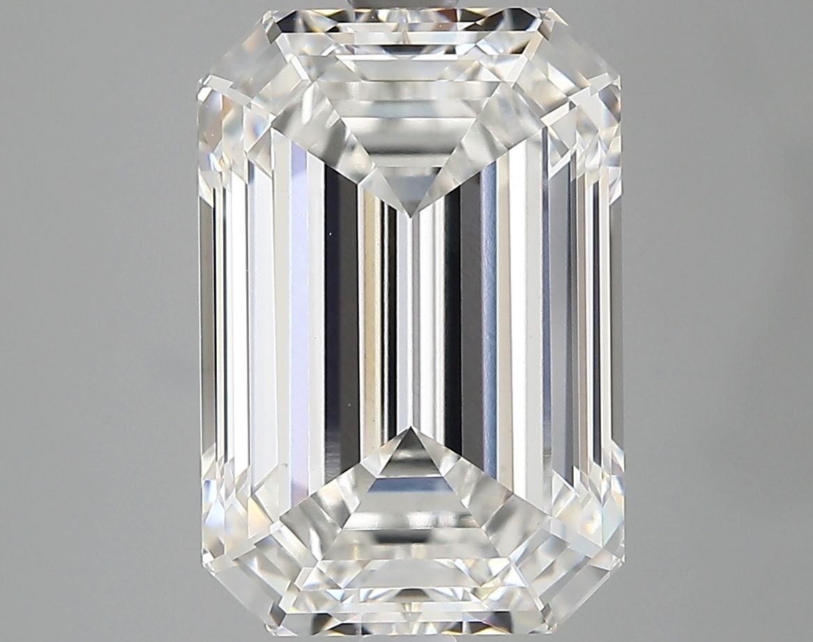 5.10 ct. emerald Lab Grown Diamond front image