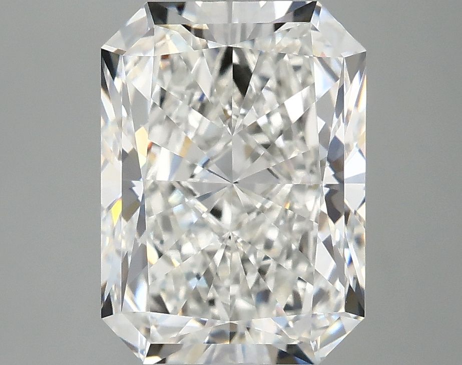 3.94 ct. radiant Lab Grown Diamond front image