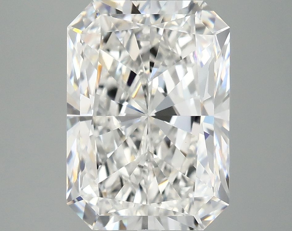 4.01 ct. radiant Lab Grown Diamond front image