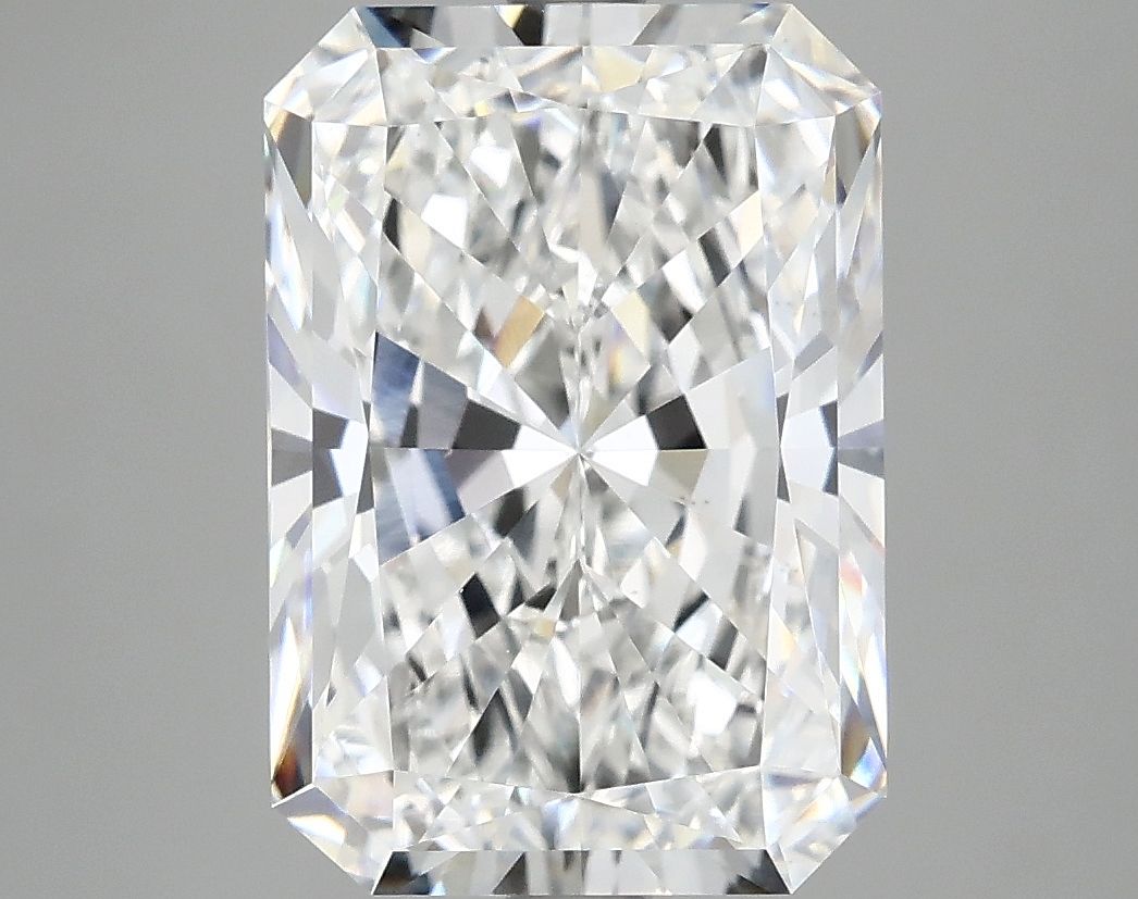 4.91 ct. radiant Lab Grown Diamond front image