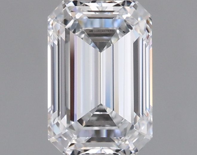 0.95 ct. emerald Lab Grown Diamond front image
