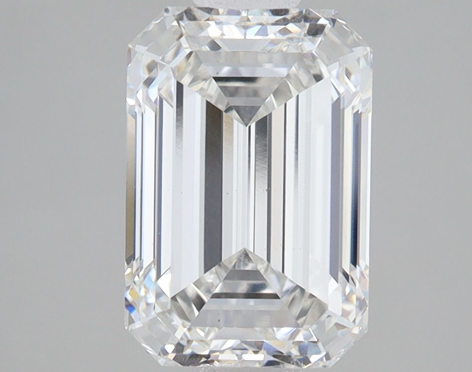 3.05 ct. emerald Lab Grown Diamond front image