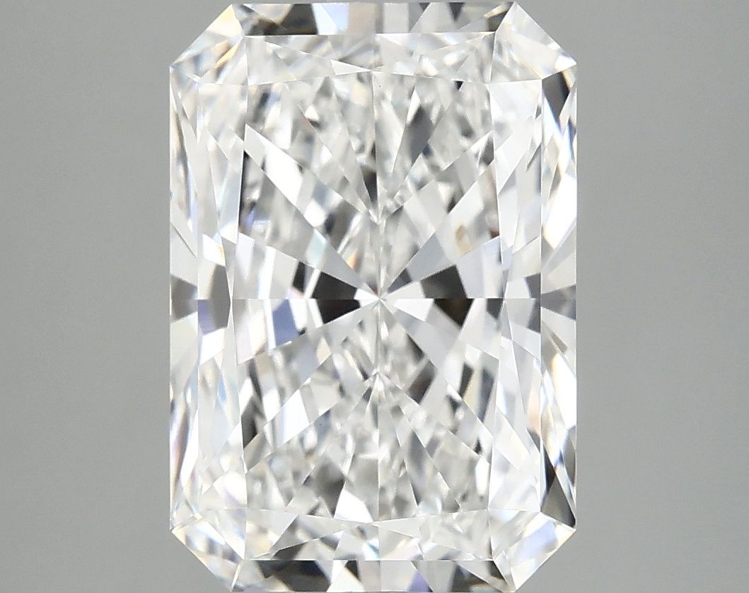 4.98 ct. radiant Lab Grown Diamond front image