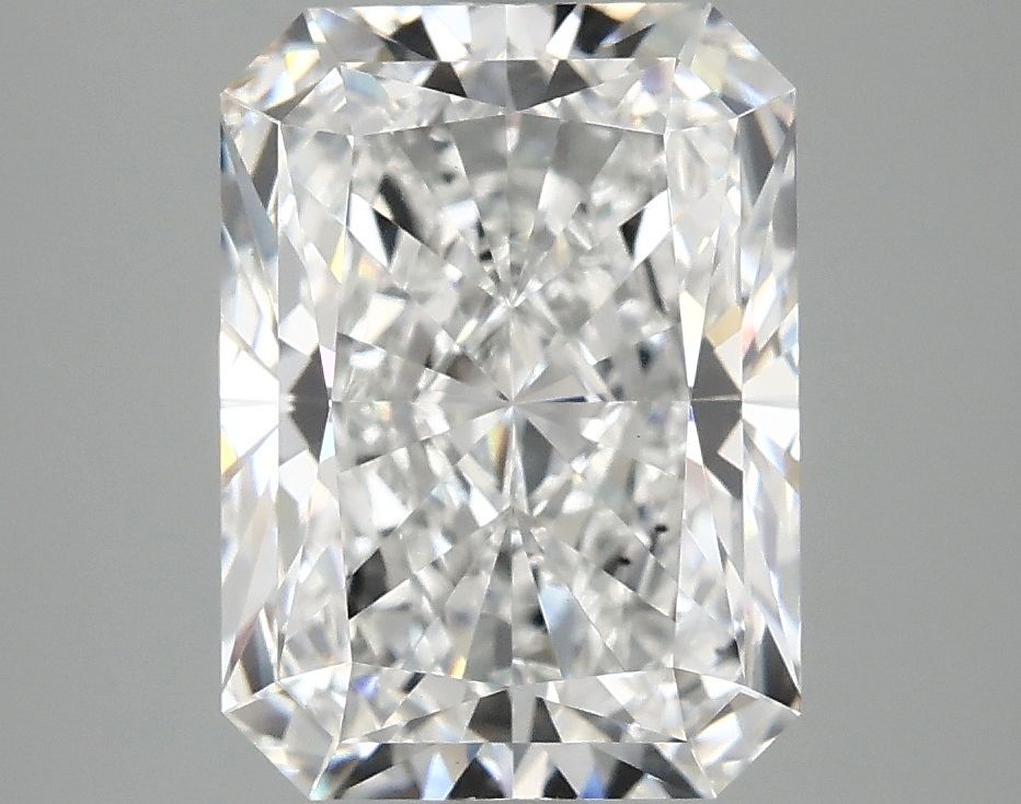 3.88 ct. radiant Lab Grown Diamond front image
