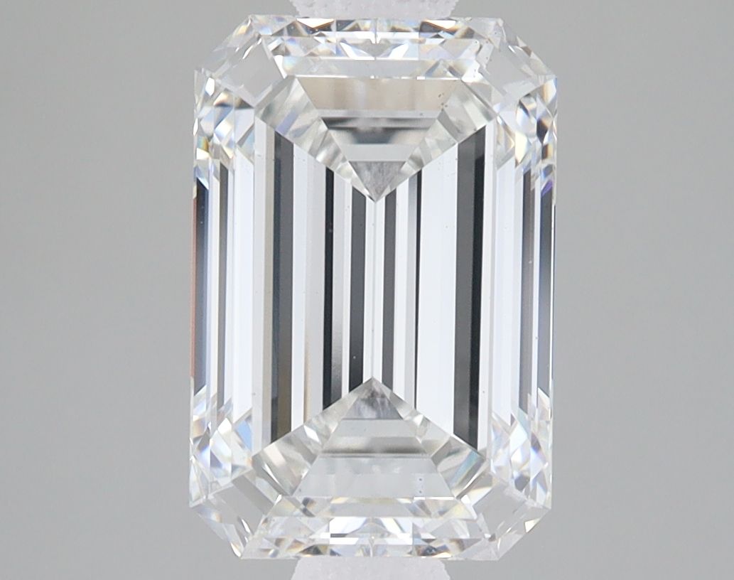 3.10 ct. emerald Lab Grown Diamond front image