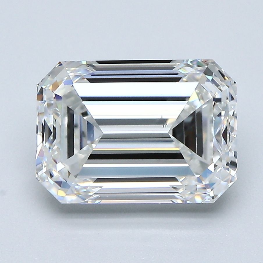 3.01 ct Emerald diamond
