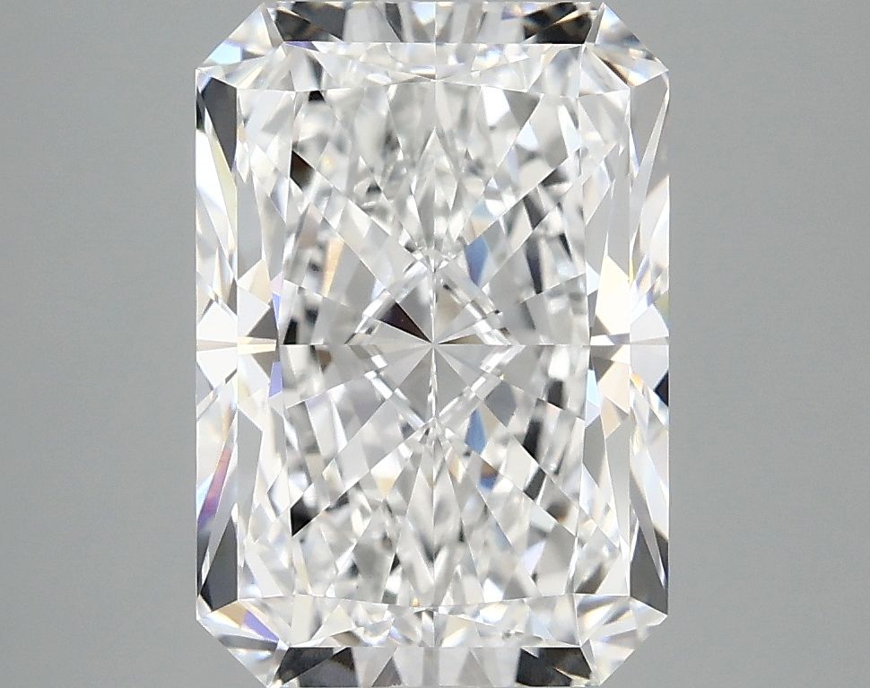 4.05 ct. radiant Lab Grown Diamond front image