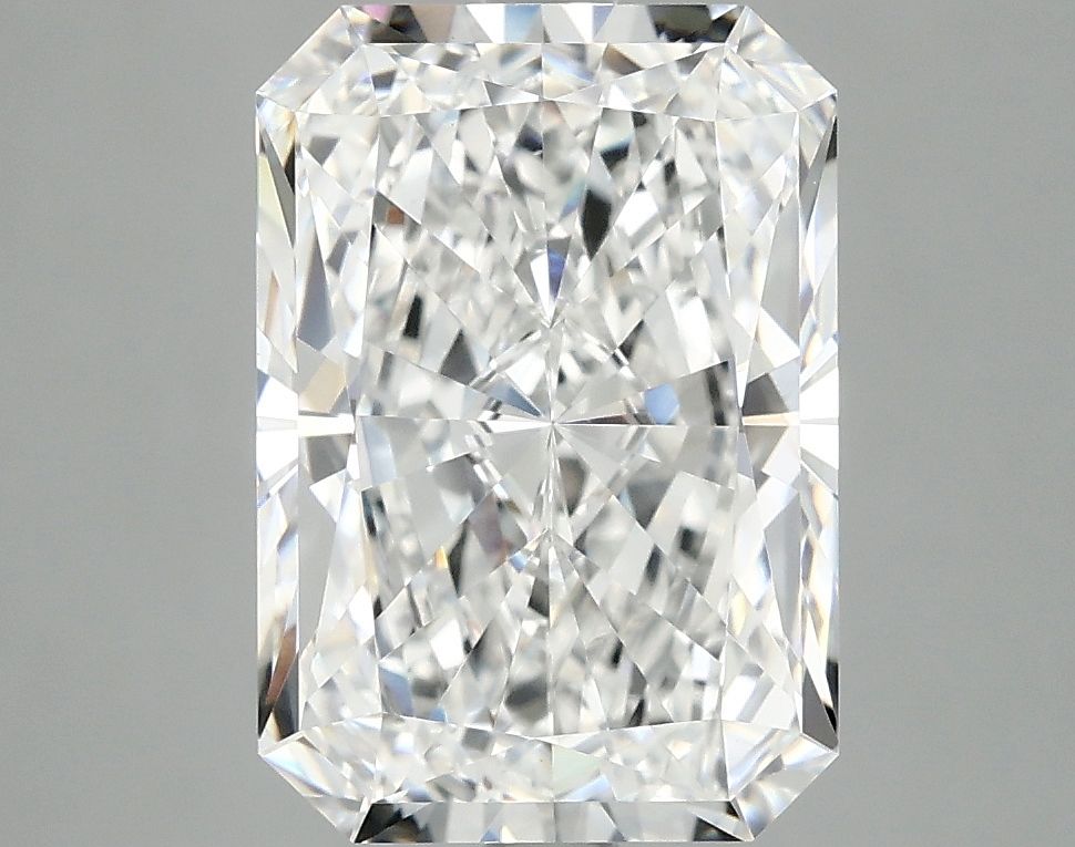 4.05 ct. radiant Lab Grown Diamond front image