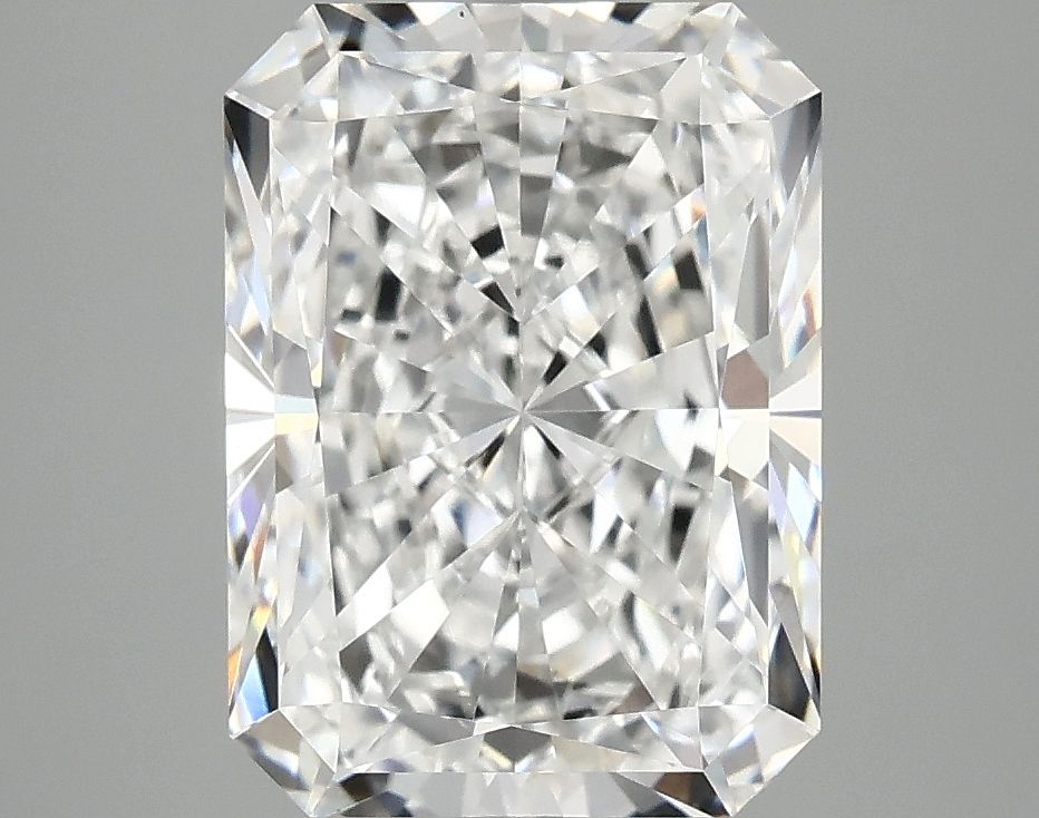 4.00 ct. radiant Lab Grown Diamond front image
