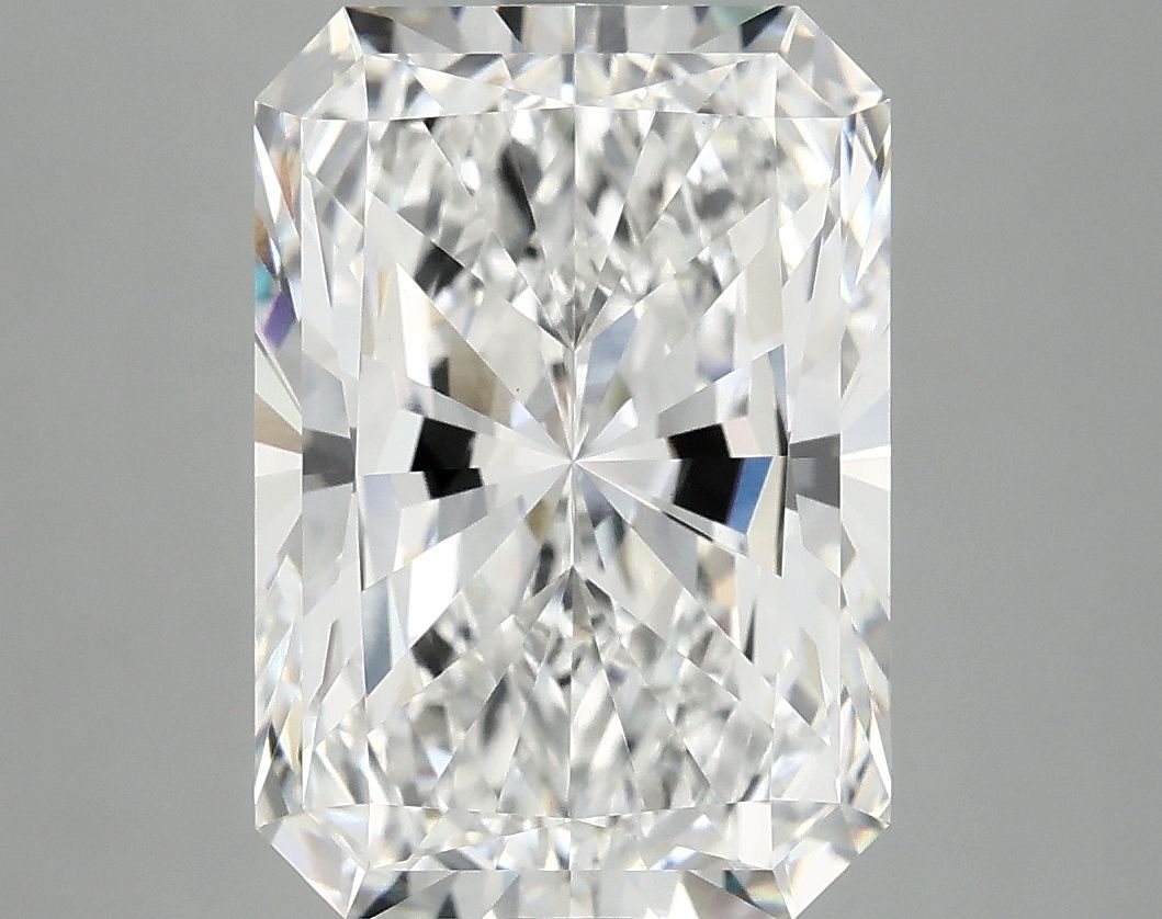 5.08 ct. radiant Lab Grown Diamond front image