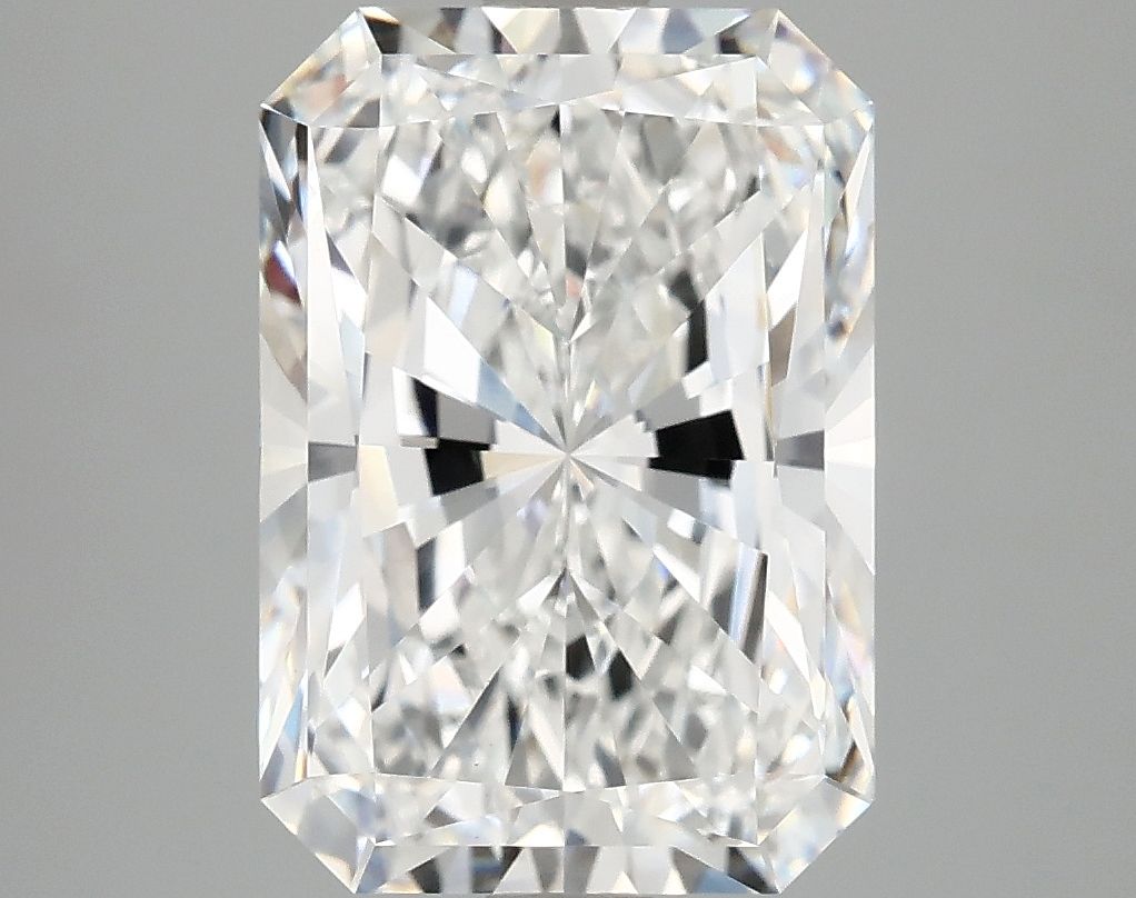 4.18 ct. radiant Lab Grown Diamond front image