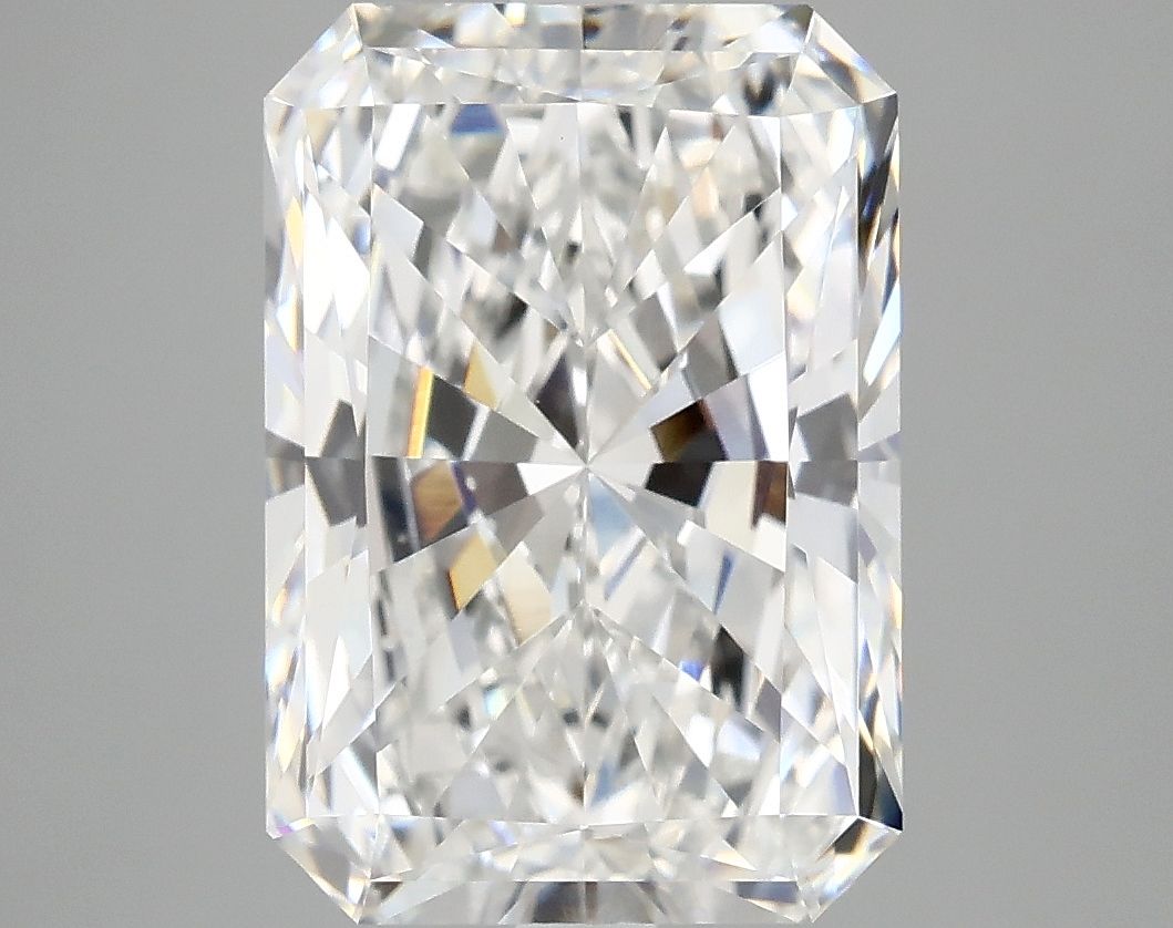 4.96 ct. radiant Lab Grown Diamond front image