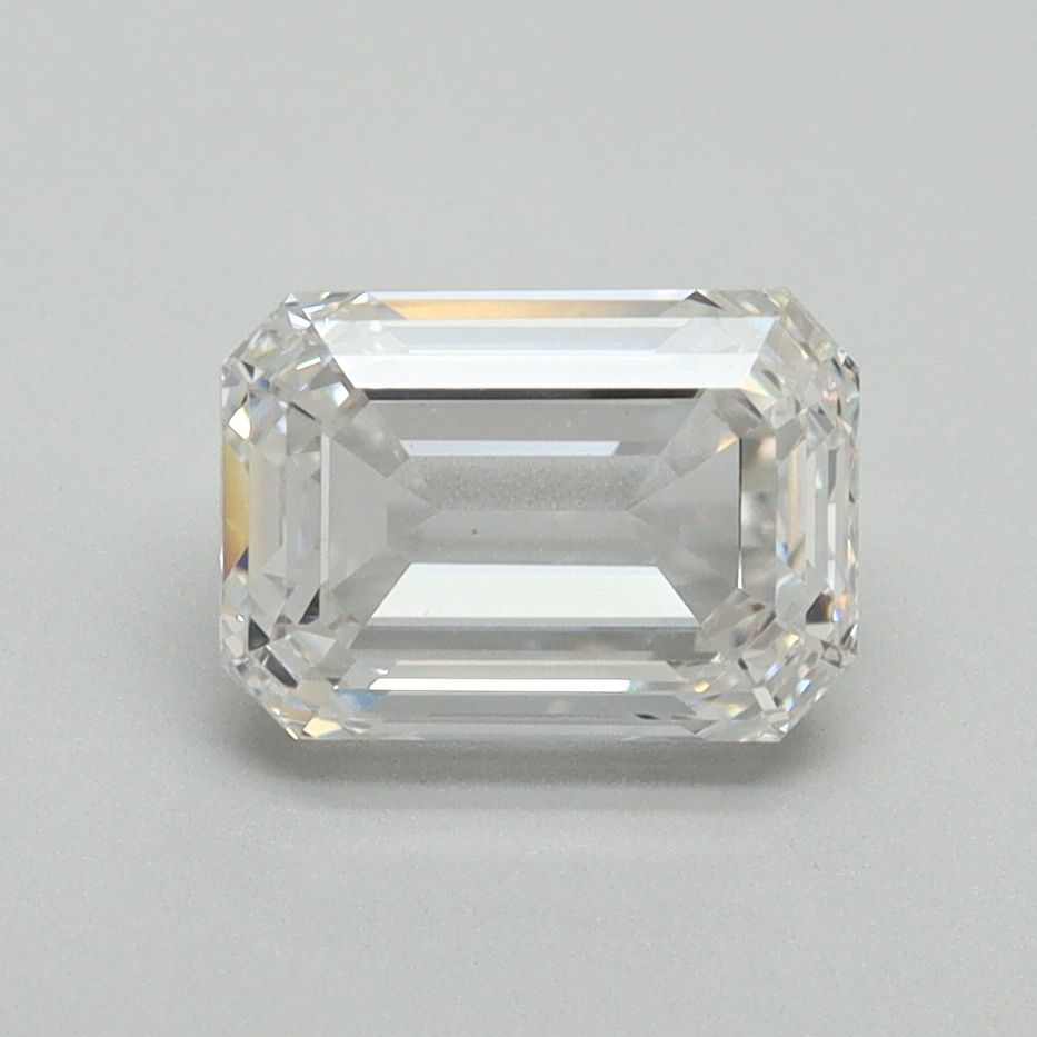 1.64 ct. emerald Lab Grown Diamond front image