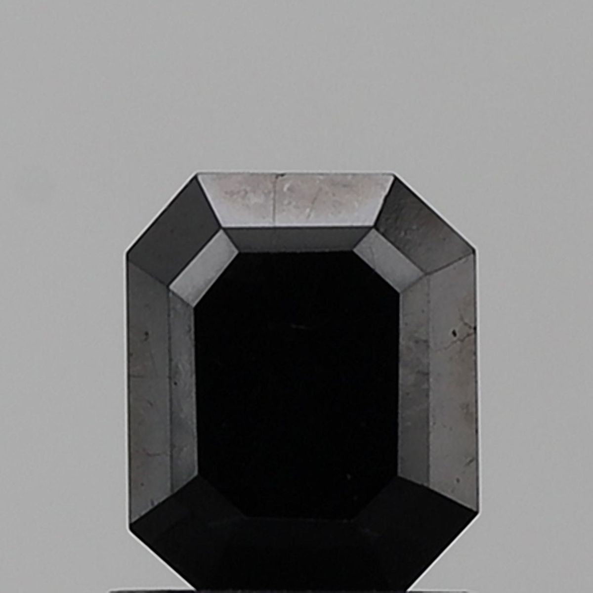1.15 Carat Emerald Diamond Black VS1