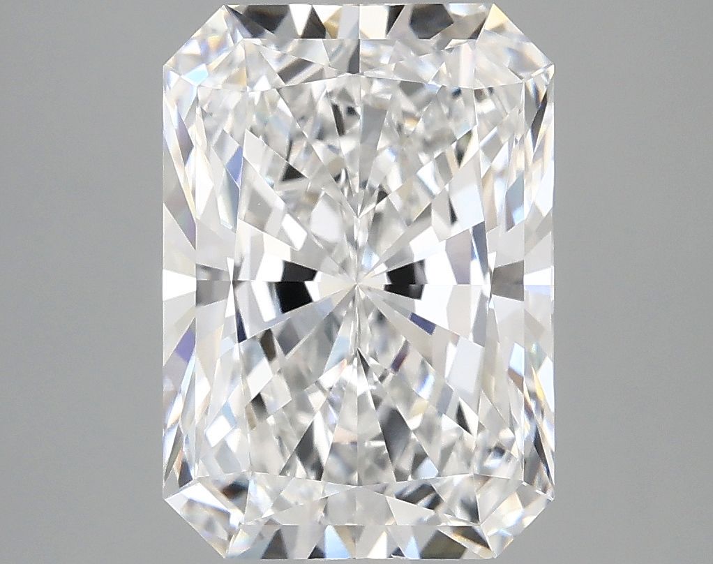 4.17 ct. radiant Lab Grown Diamond front image