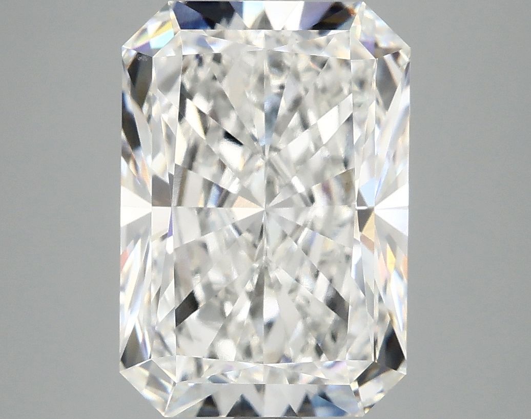 5.04 ct. radiant Lab Grown Diamond front image