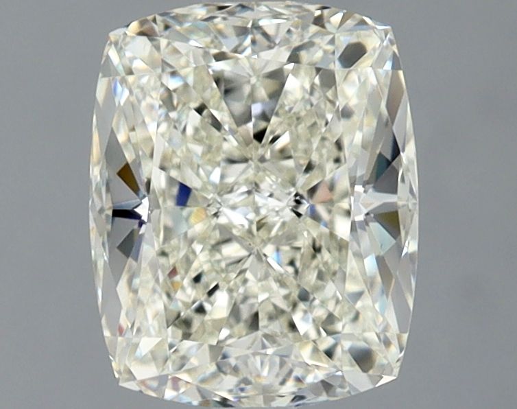 2.06 ct Cushion Brilliant diamond