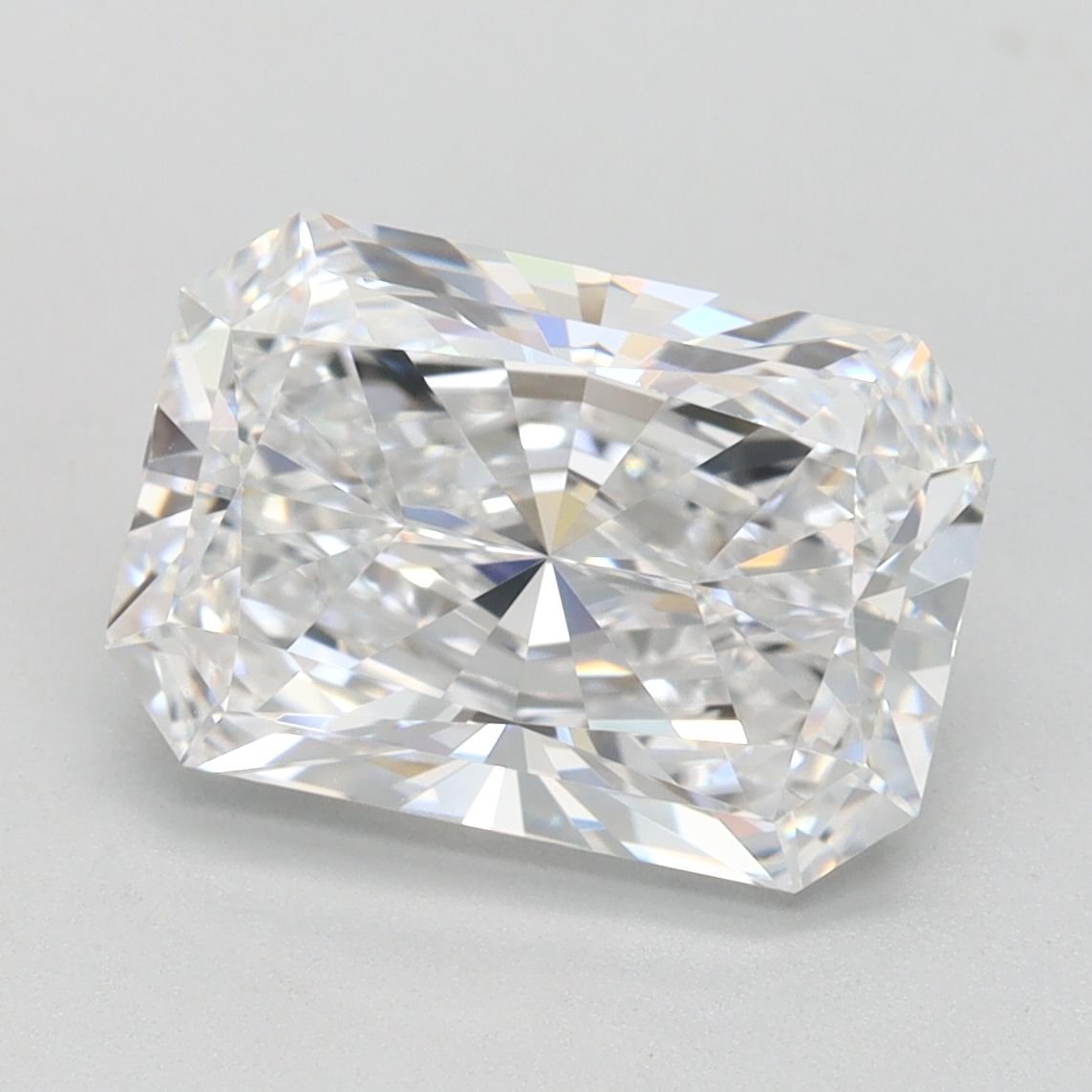2.94 ct. radiant Lab Grown Diamond front image