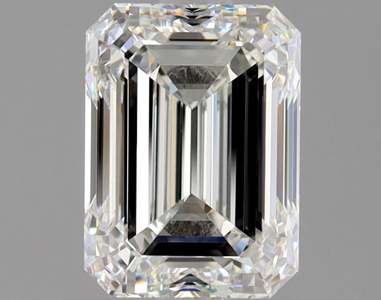2.01 ct Emerald diamond