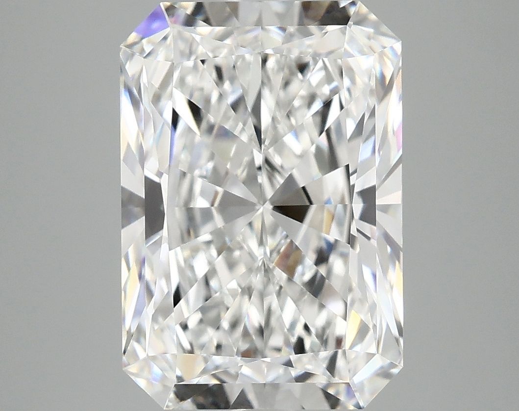 5.10 ct. radiant Lab Grown Diamond front image