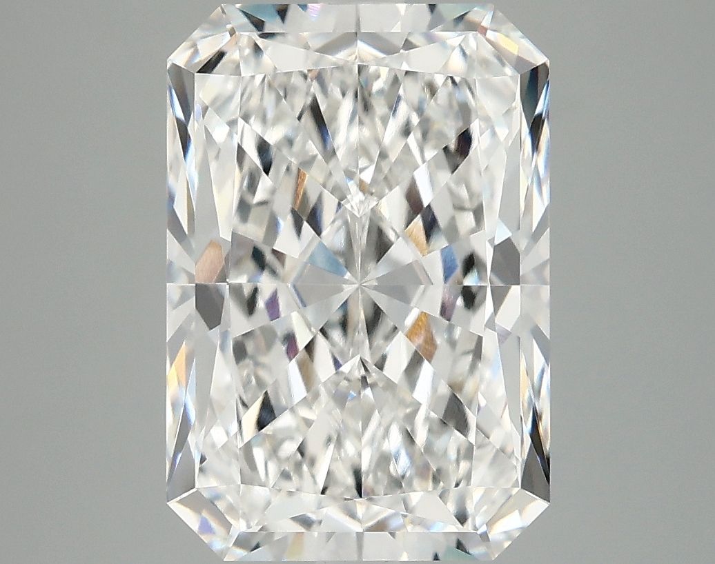 4.89 ct. radiant Lab Grown Diamond front image