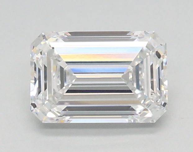 0.75 ct. emerald Lab Grown Diamond front image