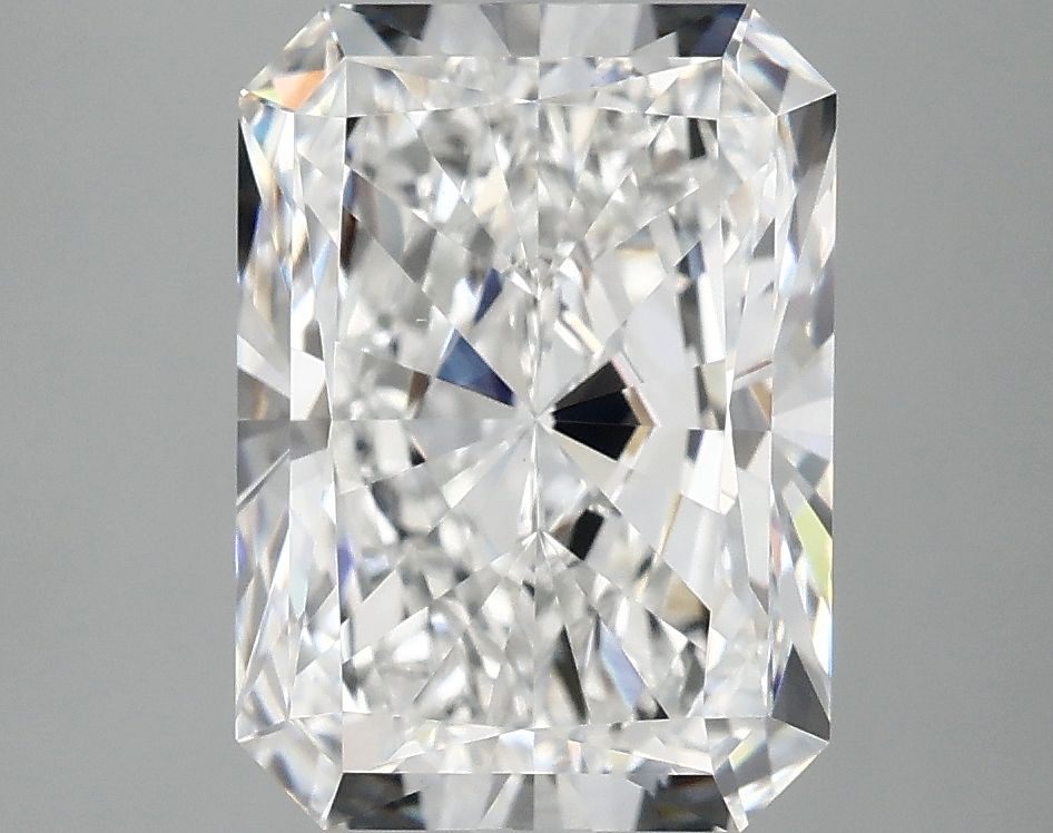 4.10 ct. radiant Lab Grown Diamond front image