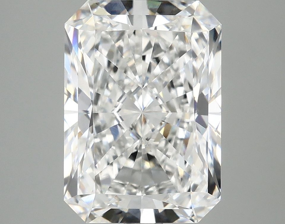 4.09 ct. radiant Lab Grown Diamond front image
