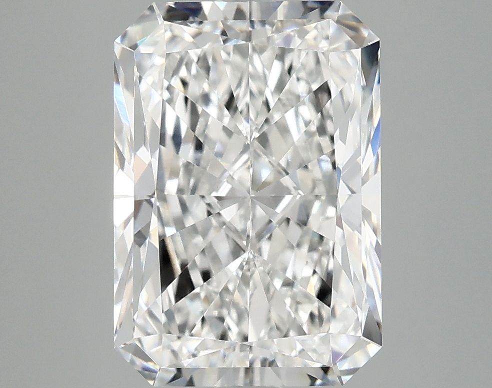 4.19 ct. radiant Lab Grown Diamond front image
