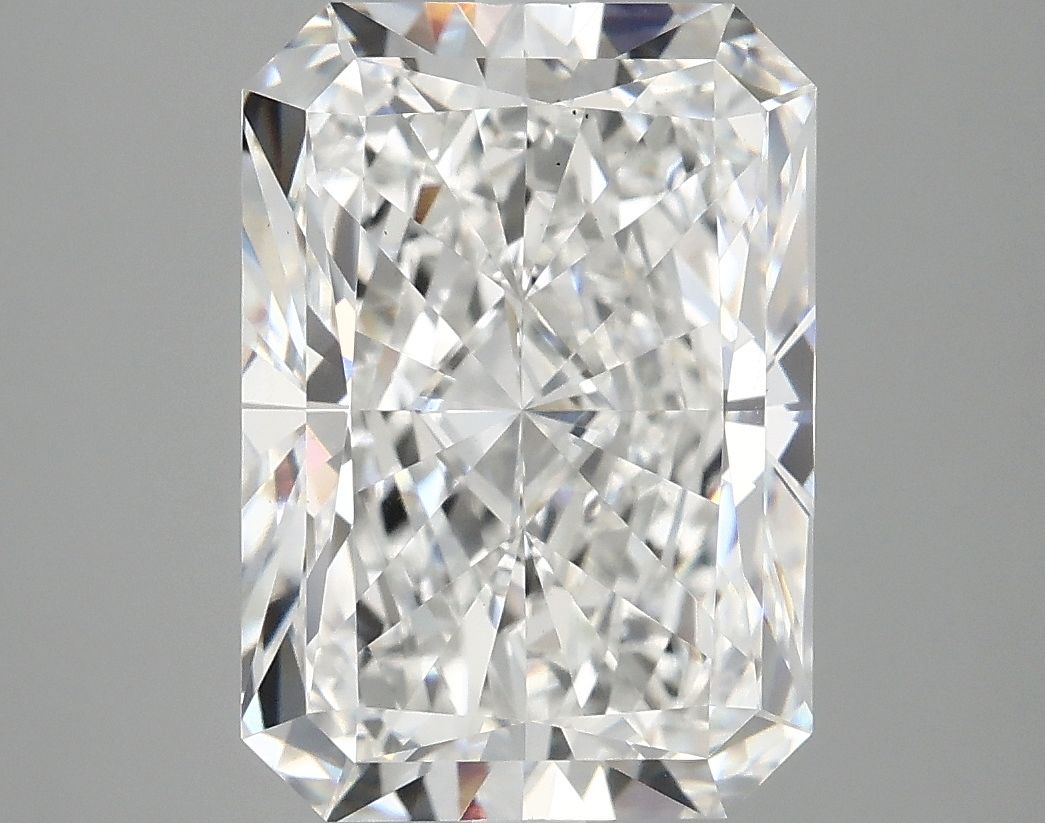 5.09 ct. radiant Lab Grown Diamond front image