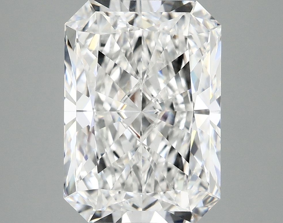 4.07 ct. radiant Lab Grown Diamond front image