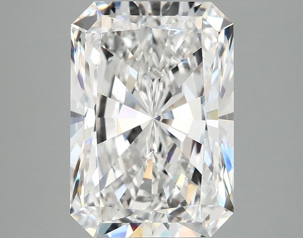 5.02 ct. radiant Lab Grown Diamond front image