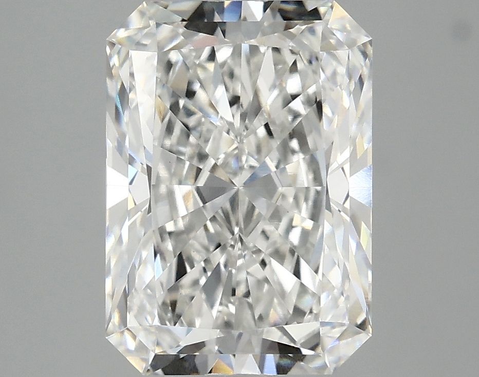 3.09 ct. radiant Lab Grown Diamond front image