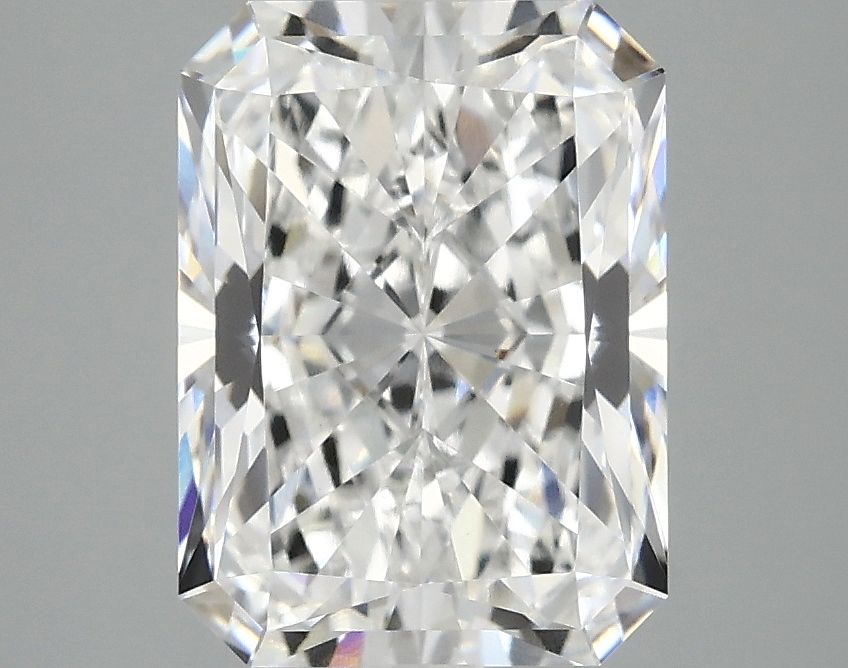3.07 ct. radiant Lab Grown Diamond front image