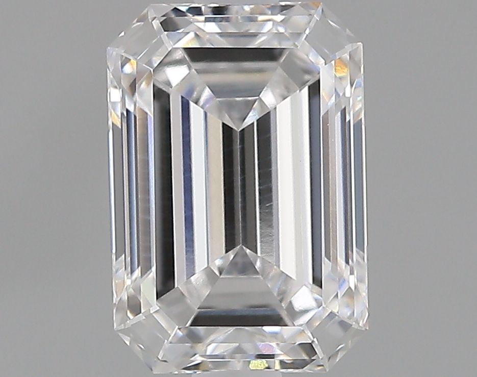 1.57 ct. emerald Lab Grown Diamond front image