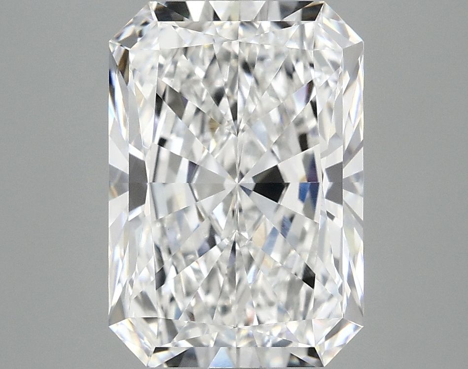 3.76 ct. radiant Lab Grown Diamond front image