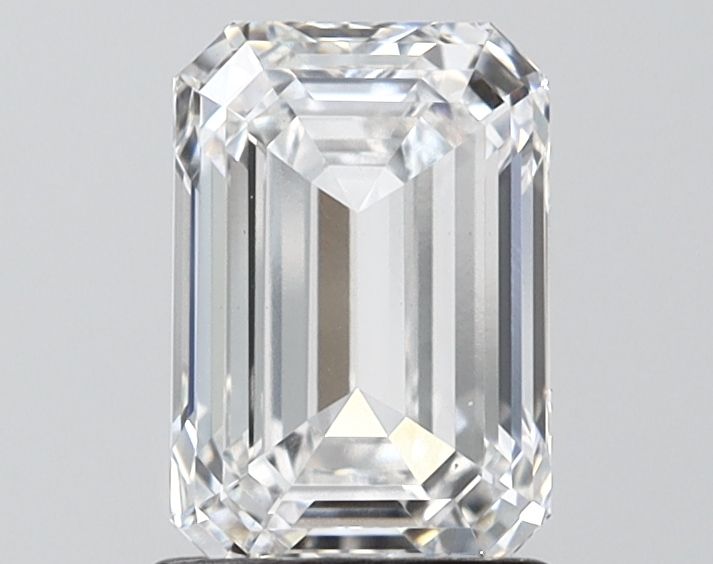 1.73 ct. emerald Lab Grown Diamond front image