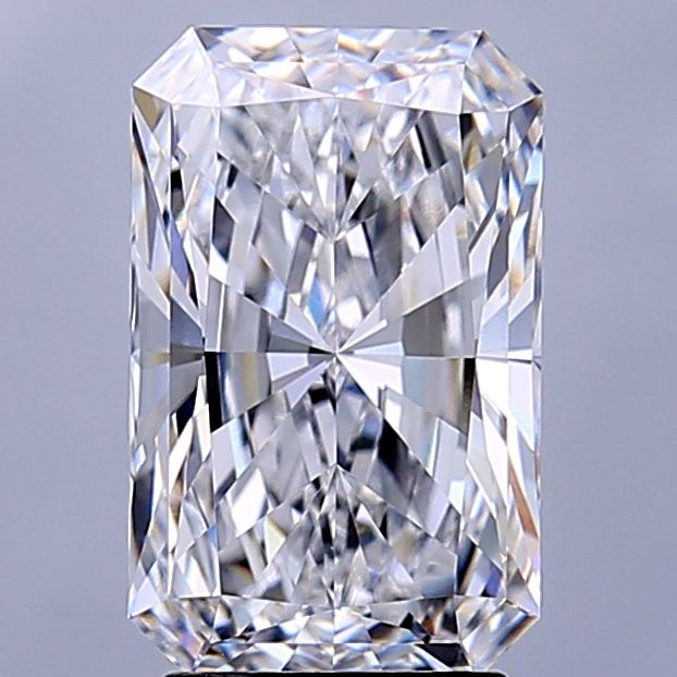 2.63 ct. radiant Lab Grown Diamond front image