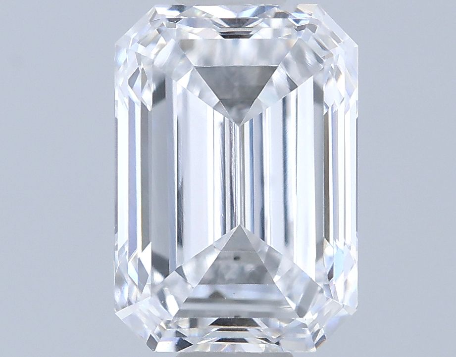 0.96 ct. emerald Lab Grown Diamond front image