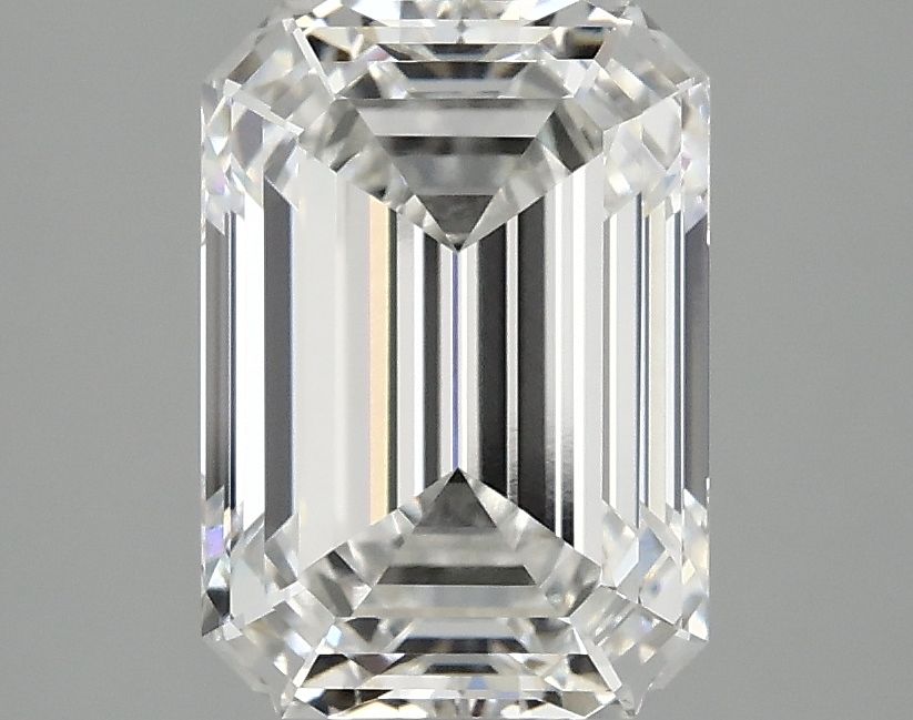 2.92 ct. emerald Lab Grown Diamond front image