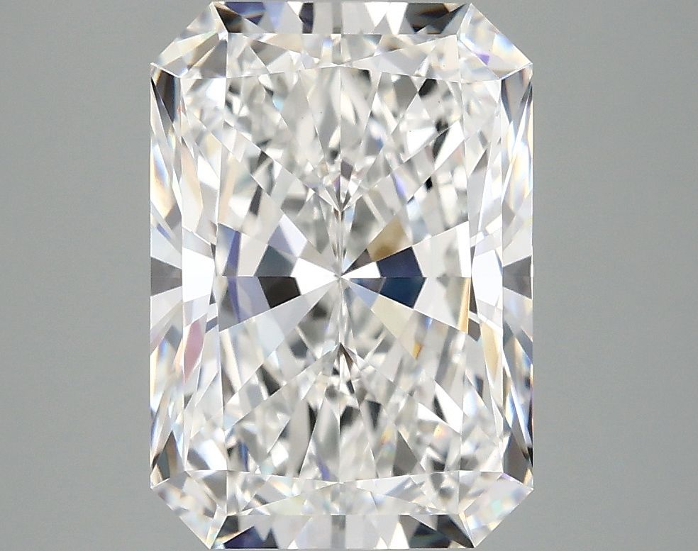 4.18 ct. radiant Lab Grown Diamond front image