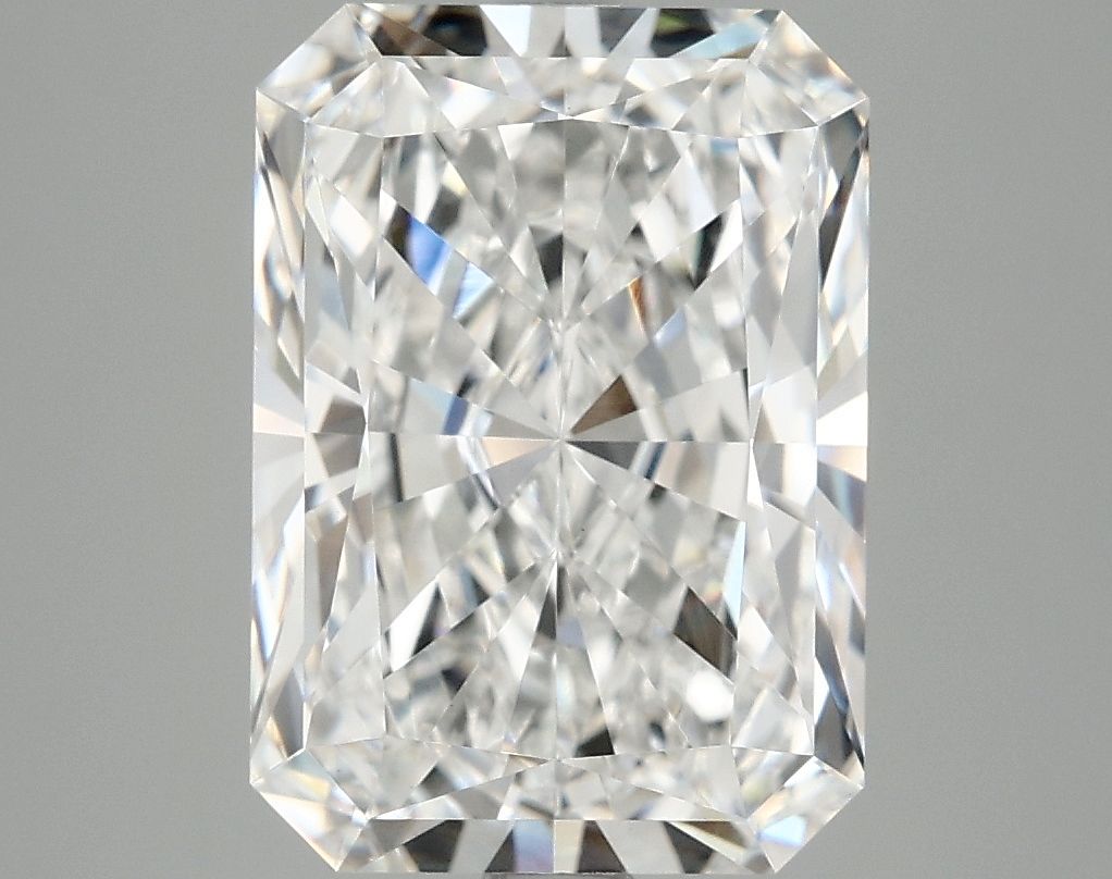 4.82 ct. radiant Lab Grown Diamond front image