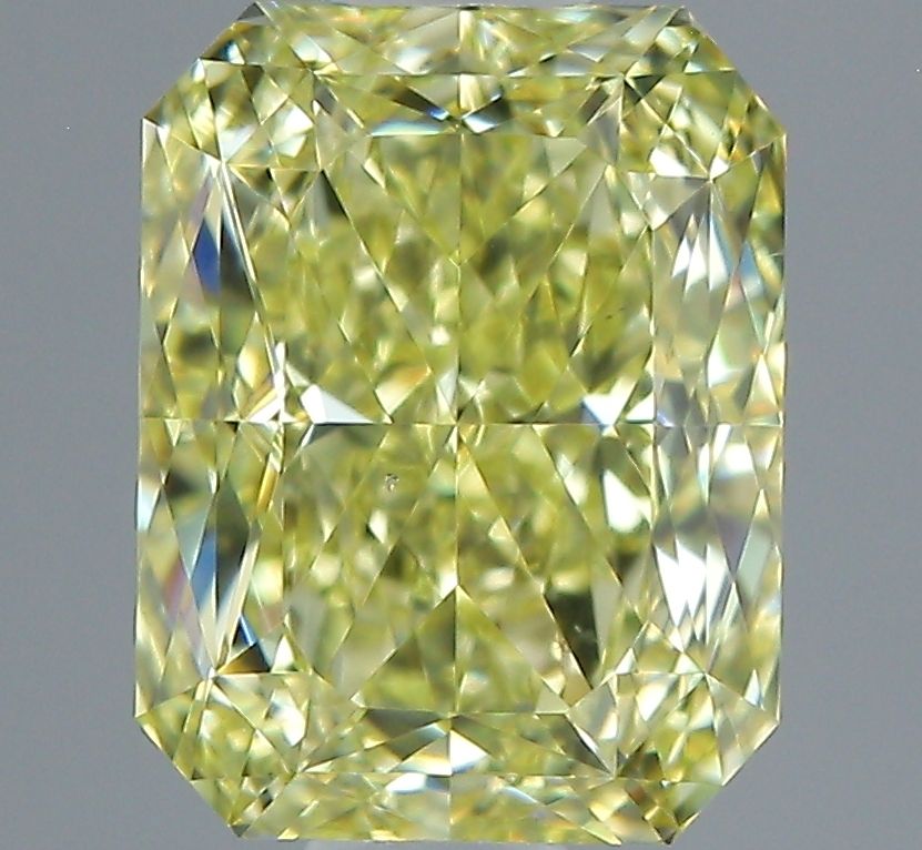 1.30 ct Radiant diamond