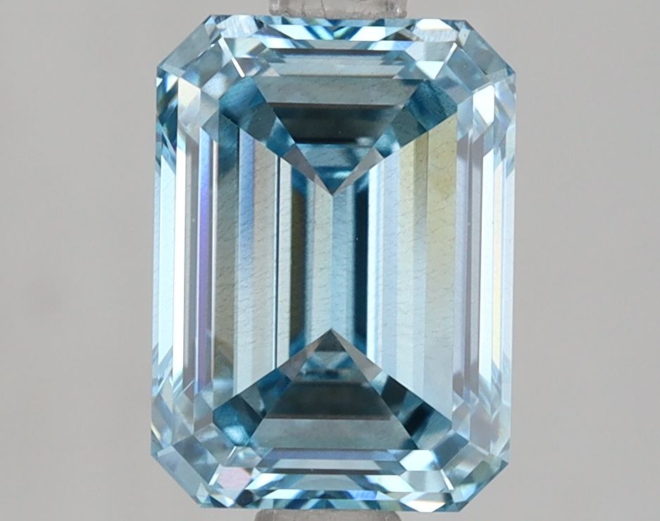 2.00 ct. emerald Lab Grown Diamond front image
